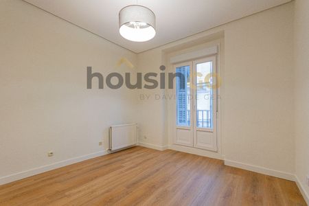 Flat for rent in Madrid (Distrito Salamanca) - Photo 4