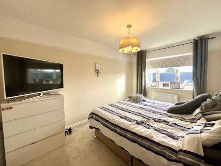 4 bed town house to rent Friars Terrace, Stafford ST17 - Photo 3