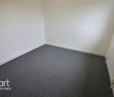 4 bedroom detached house to rent - Photo 4