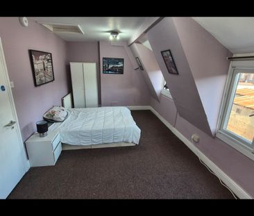 Room in a Shared Flat, Tottenham Lane, N8 - Photo 2