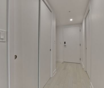 Studio d’exception offert en location semi-meublée à Griffintown – ... - Photo 1