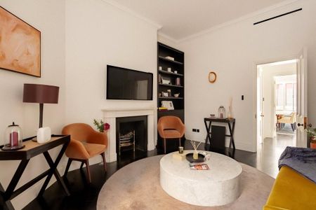 3 bedroom apartment to rent - Photo 2