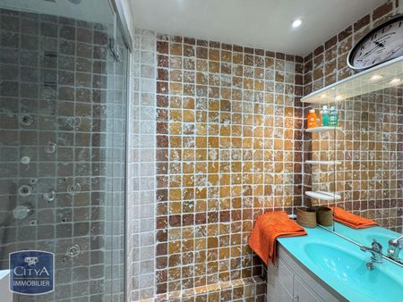 Location Appartement 2 pièces 59m² MARSEILLE 10ème - Photo 3