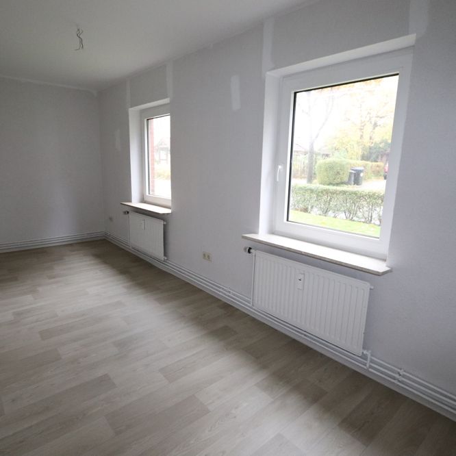 Ruhig und doch zentral mit Gartenanteil in Jever - Photo 1