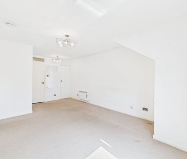 1 bedroom Flat in Queen Victoria House, Wokingham - Photo 3