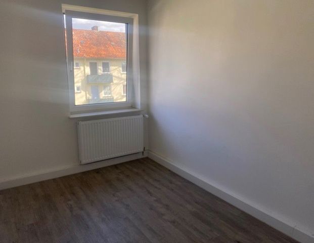 Renovierte 2-Zimmer-Wohnung mit Balkon - Foto 1