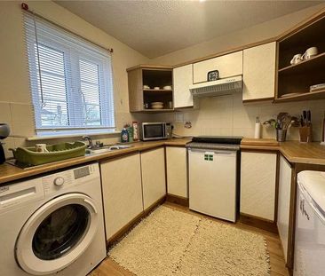 Bow, Crediton, Devon, EX17 - Photo 4