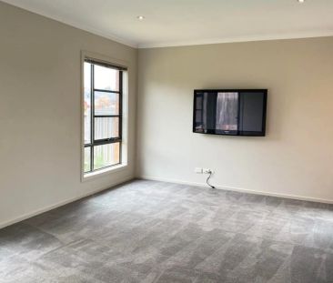 THIS PROPERTY FEATURES: - Photo 1