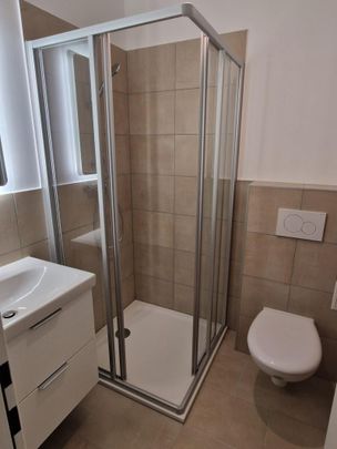 GENERALSANIERTE 1-Zimmerwohnung Top 7 inkl. überdachten Stellplatz - Foto 1