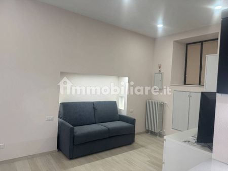 Appartamento via F. De Ambrosis, Centro, Gavirate - Photo 3