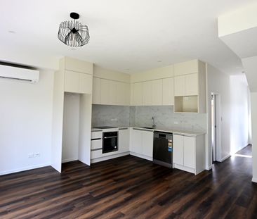 Contemporary Living | Two Levels | Convenient Location - Photo 5