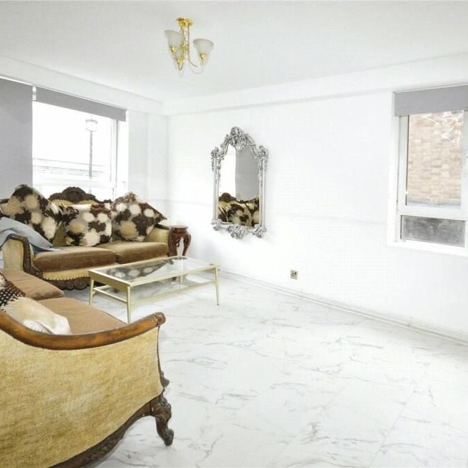 3 Bed Flat, Roman Road, NW1 - Photo 1