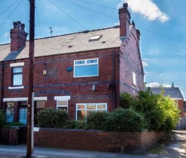 4 bedroom house of multiple occupation to rent - Photo 1