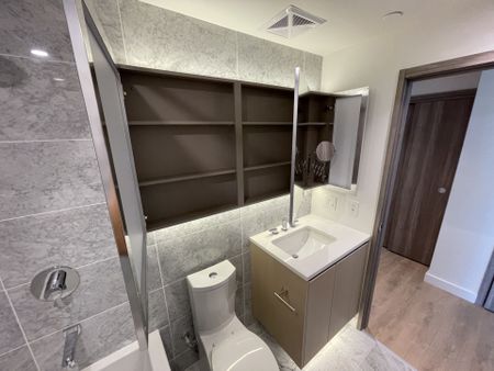 For Lease - 85 McMahon Drive Unit# 701, Toronto, Ontario - Photo 4