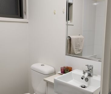 Carseldine - Photo 4