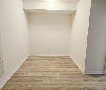 For Lease - 3270 Sheppard Avenue Unit# 330, Toronto, Ontario - Photo 3