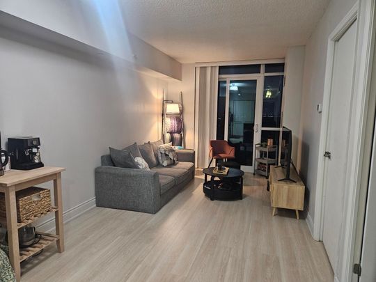 For Lease - 5 Valhalla Inn Road Unit# 2809, Toronto, Ontario - Photo 1