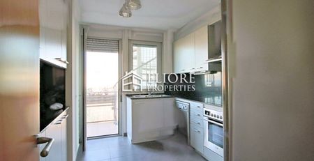 Bright penthouse with 2 private terraces and sea views! - Photo 4