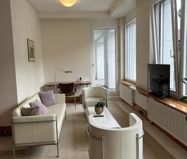 2.5-Zimmer-Attika-Wohnung im Zentrum von St. Gallen - Photo 1