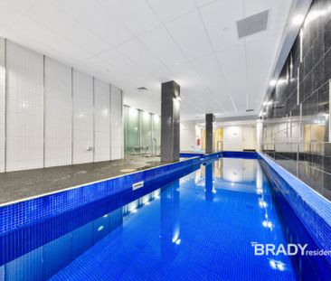 111/25-33 Wills Street, Melbourne - Photo 2