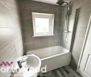 3 bedroom end of terrace house to rent - Photo 6