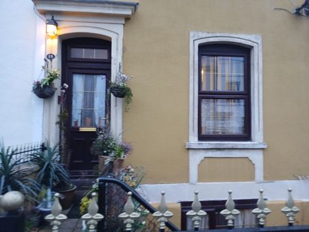 Room in a Shared House, Campbell St, BS2 - Photo 5