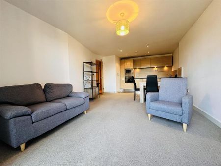 2 bedroom apartment to rent - Photo 2