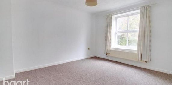 3 bedroom apartment to rent - Photo 2