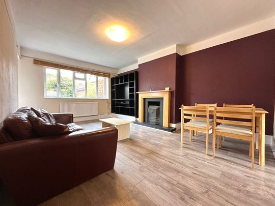 3 Bed Flat, Off East End Road, N2 - Photo 1