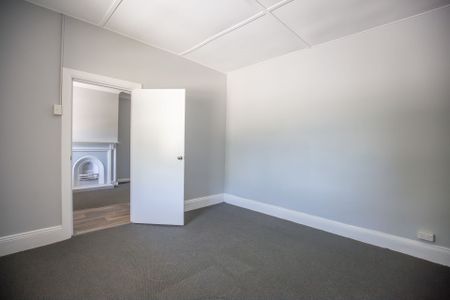 FRESHLY RENOVATED HOME - Photo 4