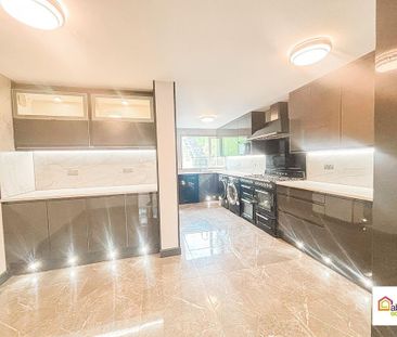 3 bedroom terraced house to rent - Photo 5