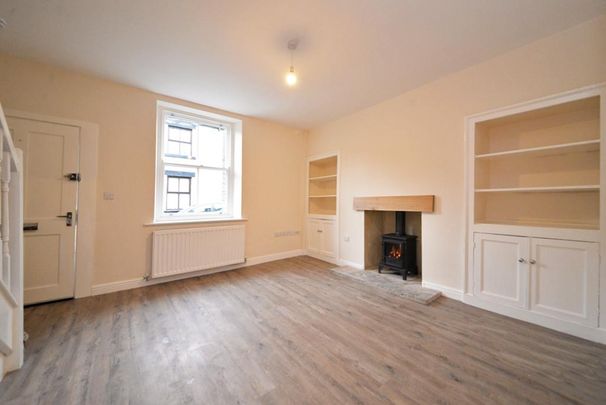 2 bedroom terraced house to rent - Photo 1
