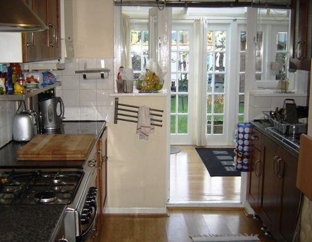 Room in a Shared House, St. James's Road, CR0 - Photo 3