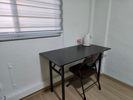 4 Bedroom HDB_EXECUTIVE at Jurong East - Photo 5