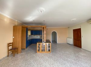 Διαμέρισμα για ενοικίαση - Παραλία, - Photo 3