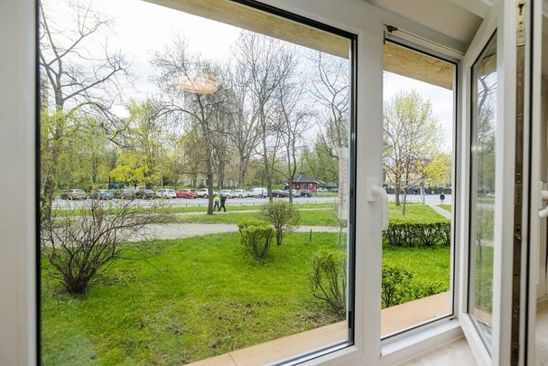 Mieszkanie do wynajęcia 1 pokoje św. Bonifacego, Warszawa 28 m² - Фото 1