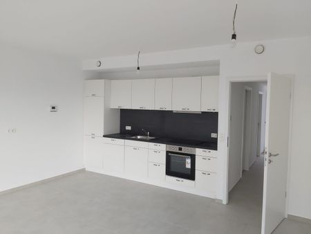 Neue, moderne, lichtdurchflutete Wohnung, 3. Etage, Aufzug, 1SZ, Balkon in S-W Lage, Weitblick - Photo 5