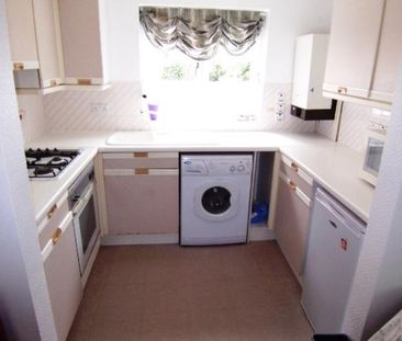 2 bedroom apartment to rent Catalina Drive, Poole, BH15 - Photo 4