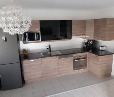 Appartement Compiegne 3 pièce(s) 59.67 m2, - Photo 2