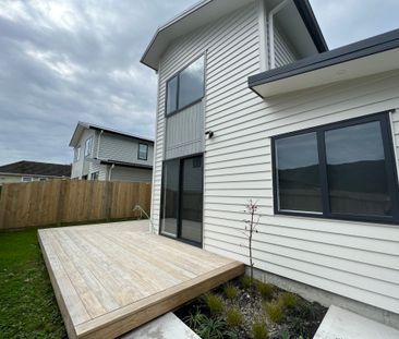 Brand New, 4 bedroom Wainuiomata - Photo 2