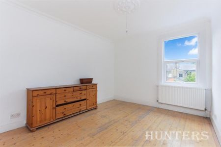 Benhill Road, SE5 7LZ - Photo 5