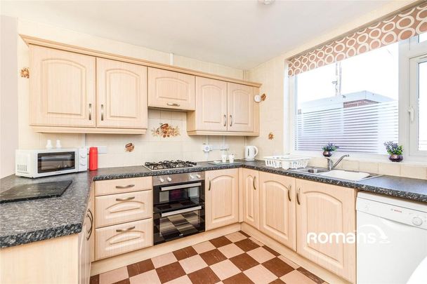 4 bedroom house share to rent - Photo 1