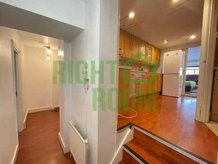 2/3 Bed Apartment, Lavender Hill SW11 5QJ - Photo 5