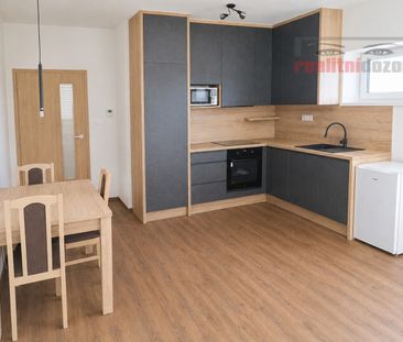 Pronájem bytu 2+kk 60 m², Žebětín, Brno - Photo 3