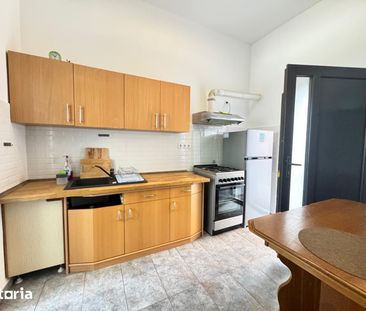 Apartament de inchiriat in centrul istoric - Photo 4