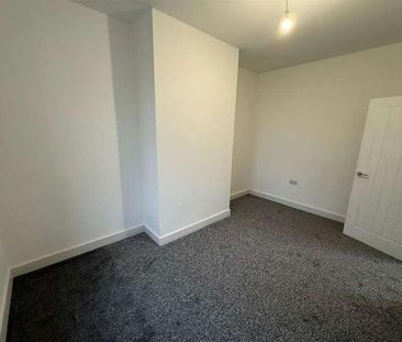 Victoria Road, Keighley, BD21 - Photo 4