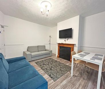 4 bedroom house to rent - Photo 2