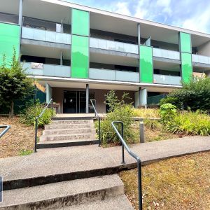 Location Appartement 2 pièces 52m² BOURG EN BRESSE 01000 - Photo 2