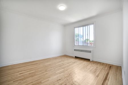 5173 Av. Bourret Montréal (Côte-des-Neiges, QC H3W - Photo 3