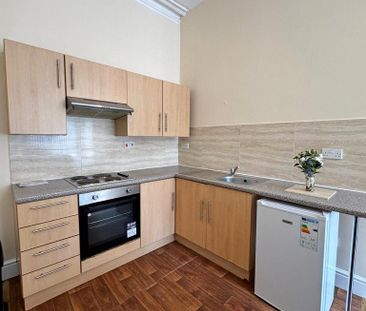 Studio to rent - Photo 5